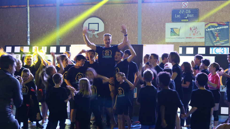 Cascade 31 PARKOUR / FREERUN / CHASETAG / STUNT TRICKING / COMBATS CINÉMA / GYM MARTIALE / TEAM BUILDING / ANIMATIONS / STAGES