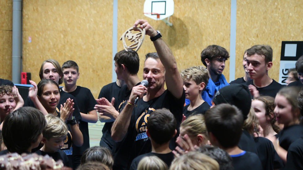 Cascade 31 PARKOUR / FREERUN / CHASETAG / STUNT TRICKING / COMBATS CINÉMA / GYM MARTIALE / TEAM BUILDING / ANIMATIONS / STAGES