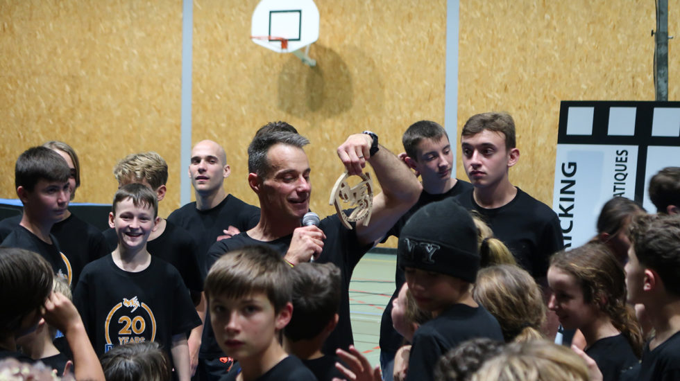 Cascade 31 PARKOUR / FREERUN / CHASETAG / STUNT TRICKING / COMBATS CINÉMA / GYM MARTIALE / TEAM BUILDING / ANIMATIONS / STAGES