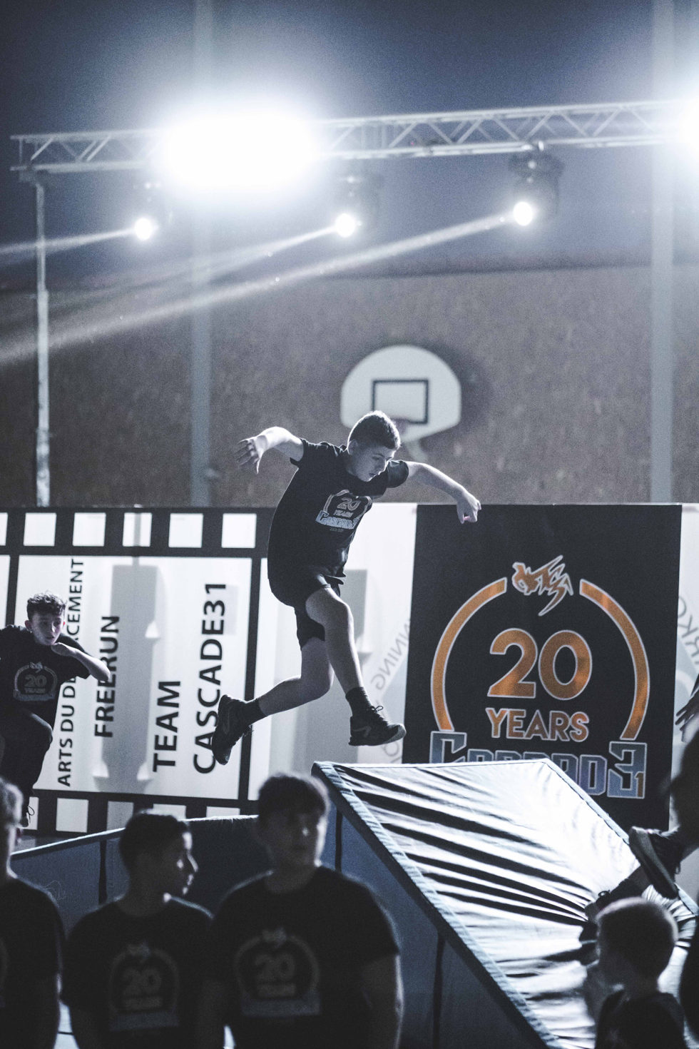 Cascade 31 PARKOUR / FREERUN / CHASETAG / STUNT TRICKING / COMBATS CINÉMA / GYM MARTIALE / TEAM BUILDING / ANIMATIONS / STAGES