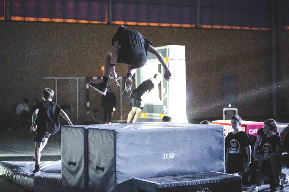 Cascade 31 PARKOUR / FREERUN / CHASETAG / STUNT TRICKING / COMBATS CINÉMA / GYM MARTIALE / TEAM BUILDING / ANIMATIONS / STAGES