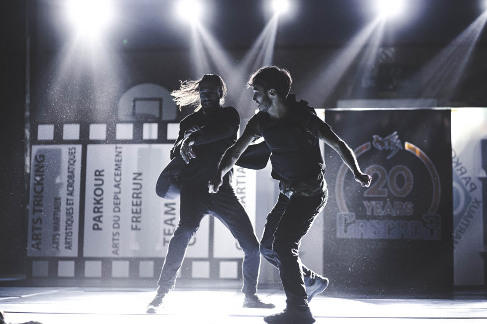 Cascade 31 PARKOUR / FREERUN / CHASETAG / STUNT TRICKING / COMBATS CINÉMA / GYM MARTIALE / TEAM BUILDING / ANIMATIONS / STAGES
