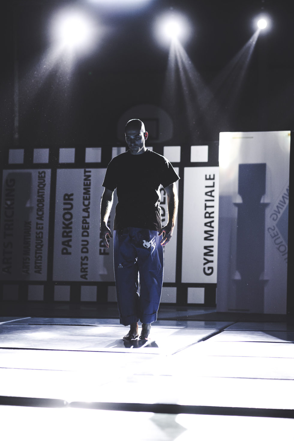 Cascade 31 PARKOUR / FREERUN / CHASETAG / STUNT TRICKING / COMBATS CINÉMA / GYM MARTIALE / TEAM BUILDING / ANIMATIONS / STAGES