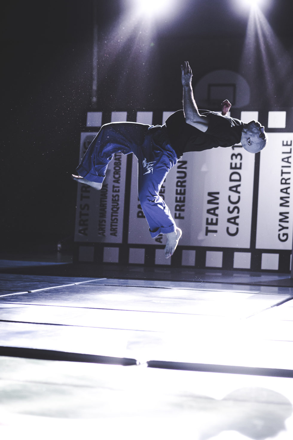 Cascade 31 PARKOUR / FREERUN / CHASETAG / STUNT TRICKING / COMBATS CINÉMA / GYM MARTIALE / TEAM BUILDING / ANIMATIONS / STAGES
