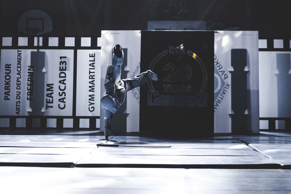 Cascade 31 PARKOUR / FREERUN / CHASETAG / STUNT TRICKING / COMBATS CINÉMA / GYM MARTIALE / TEAM BUILDING / ANIMATIONS / STAGES