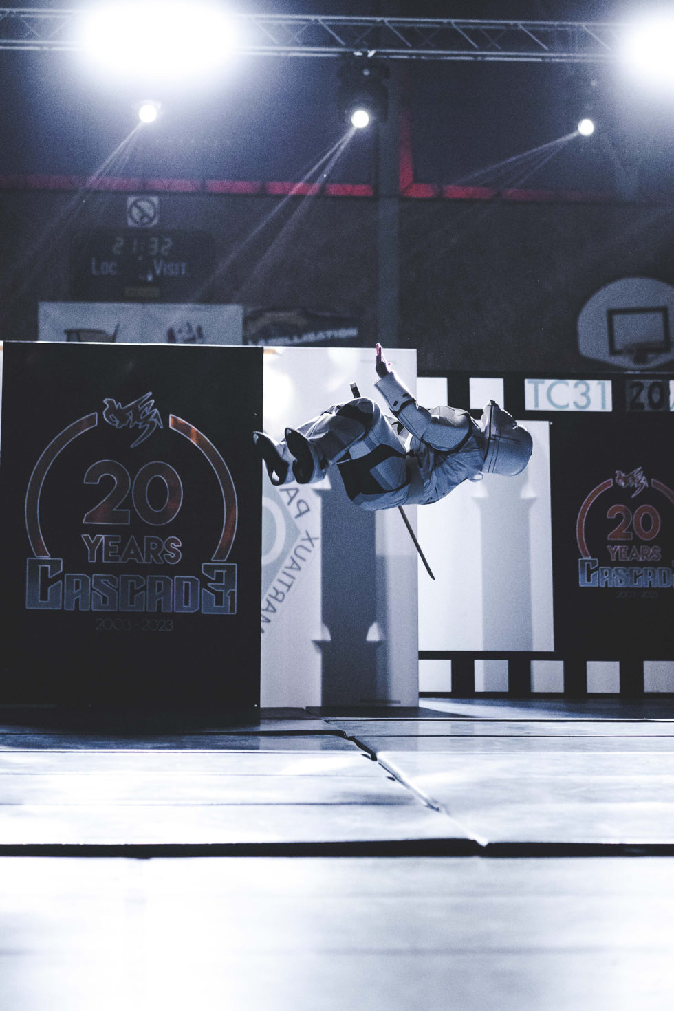 Cascade 31 PARKOUR / FREERUN / CHASETAG / STUNT TRICKING / COMBATS CINÉMA / GYM MARTIALE / TEAM BUILDING / ANIMATIONS / STAGES